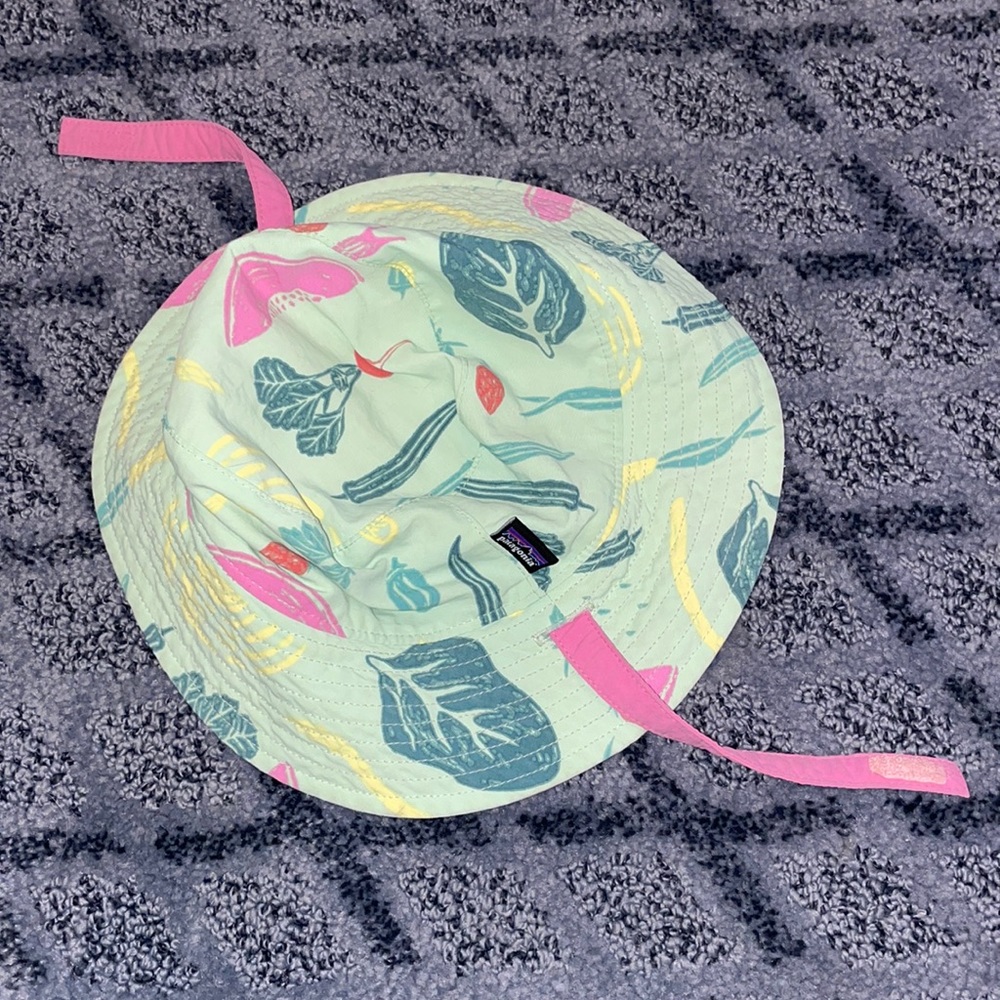 Reversible hat